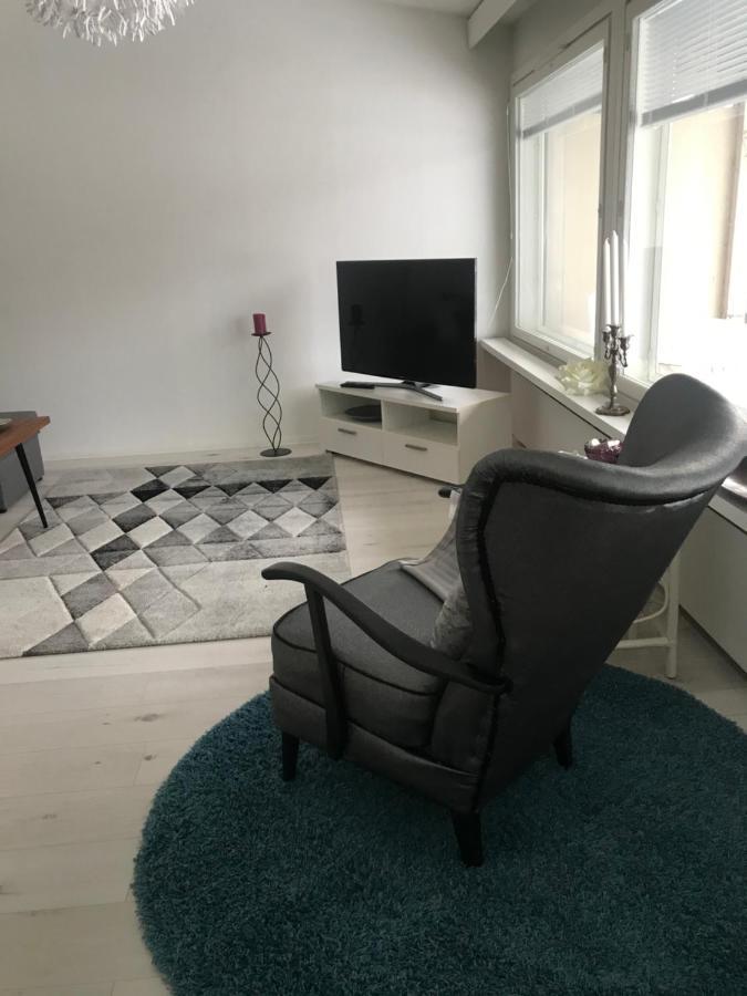 Tyylikaes Rivitaloasunto Lohjalla المظهر الخارجي الصورة